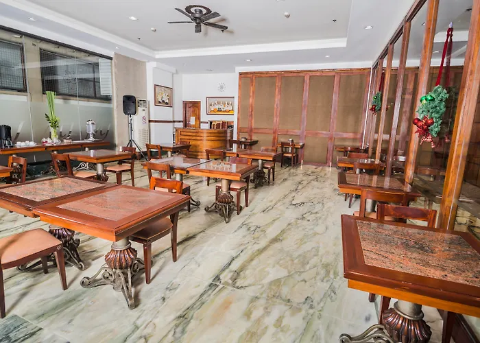 Mj Hotel And Suites